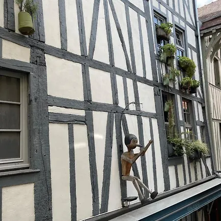 Le Charmant Paillot Hyper Centre Classe Troyes Exterior photo